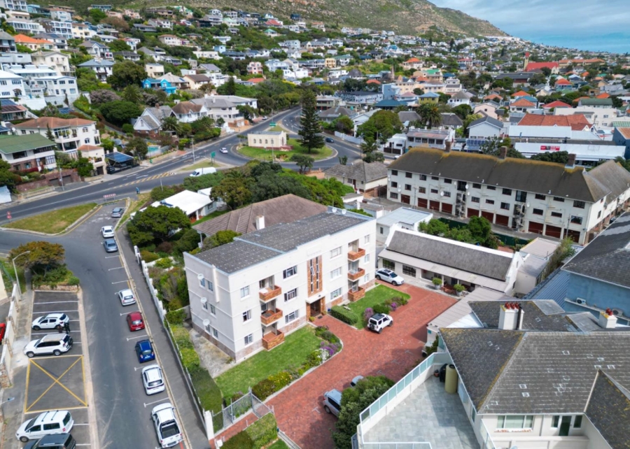 3 Bedroom Property for Sale in Fish Hoek Western Cape